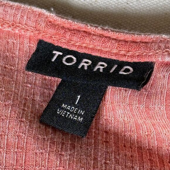 Torrid Textured Jersey Scoop Neck Button Down Babydoll Coral 1/1X - Picture 4 of 7